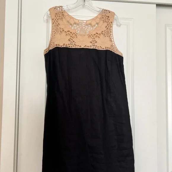 Ann Taylor Loft Sleeveless, Black, Linen Dress. Size 12p. - Picture 2 of 3
